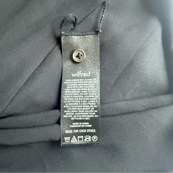 WILFRED Daydreamer Mini Dress Black Pleated Chiffon Long Sleeve L Aritzia - Picture 13 of 16